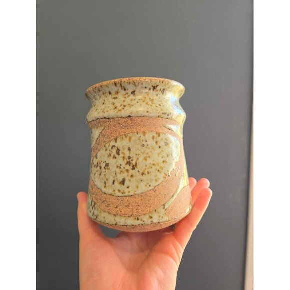 Handmade Rustic Studio Pottery Vase - Boho Speckled Stoneware - Picture 7 of 7
